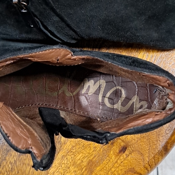 Sam Edelman Black Suede Side Zip Short Booties - Picture 6 of 12